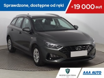 Hyundai i30 III Wagon Facelifting 1.0 T-GDI 120KM 2022 Hyundai i30 1.0 T-GDI, Salon Polska