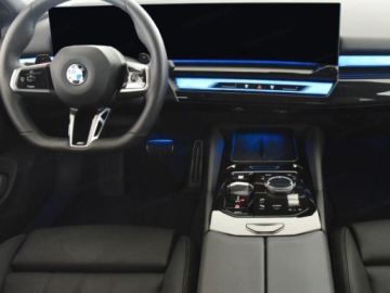 BMW Seria 5 G90-91 Touring 2.0 520d 197KM 2026 BMW Seria 5 520d xDrive Sport Sedan 2.0 (197KM) 2026, zdjęcie 3