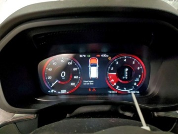 Volvo XC60 II Crossover T5 250KM 2019 Volvo XC 60 T5 R-Design 2019 2.0 Benzyna 250KM, zdjęcie 9