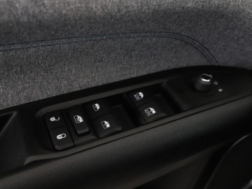 Jeep Compass II SUV Facelifting 1.3 GSE T4 150KM 2021 Jeep Compass lift automat grzane fotele i, zdjęcie 35