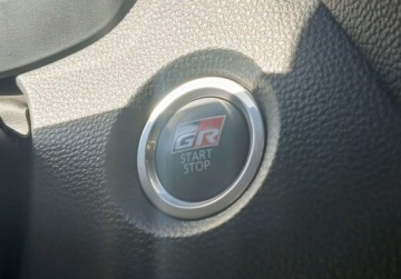 Toyota Corolla XII Sedan Facelifting 1.8 Hybrid 140KM 2023 Toyota Corolla Corolla GR Sport Dynamic FV23 Salon PL ASO 1 wl., zdjęcie 33