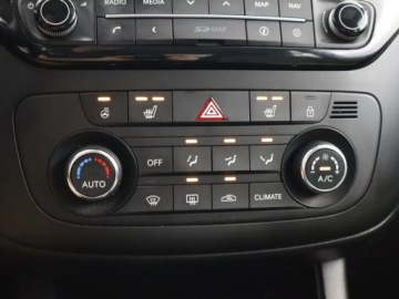 Kia Venga Mikrovan Facelifting 1.4 DOHC 90KM 2017 Kia Venga 1.4 CVVT, Salon Polska, GAZ, Skóra, zdjęcie 19