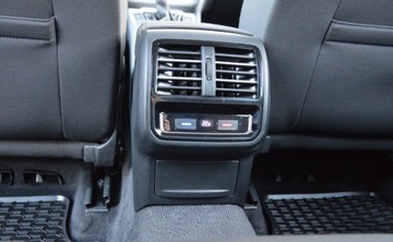 Volkswagen Passat B8 Variant 2.0 TDI BlueMotion SCR 150KM 2019 Volkswagen Passat 2,0 TDI 150 KM DSG FULL LED Nawigacja 2.0 Diesel 150KM, zdjęcie 24