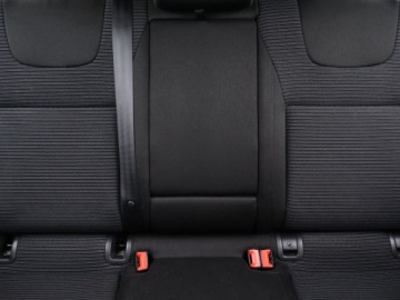 Skoda Octavia III Kombi 2.0 TDI 150KM 2016 Skoda Octavia 2.0 TDI, Salon Polska, DSG, VAT 23%, zdjęcie 9