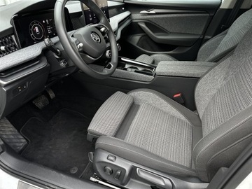 Skoda Superb IV Kombi 2.0 TDI 193KM 2024 Skoda Superb 2.0TDI 193KM 4X4 Selection DSG l Akty, zdjęcie 10