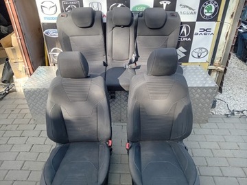 FORD FOCUS MK3 LIFT FOTELE PRZÓD TYŁ SIEDZENIA HB