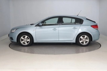Chevrolet Cruze Hatchback 5d 1.6 16V DOHC 124KM 2011 Chevrolet Cruze 1.6 i 16V, Salon Polska, GAZ, zdjęcie 2