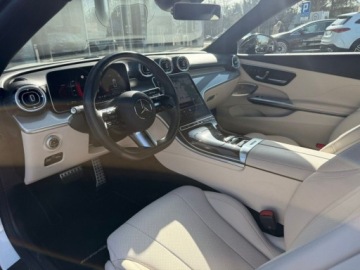 Mercedes CLE 2024 Mercedes-Benz CLE 300 4 MATIC AMG Night CabrioDigital LightKamera 360Burme, zdjęcie 10