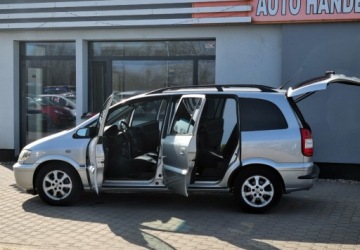 Opel Zafira A 1.6 16V 101KM 2004 Opel Zafira 1,6 Benzyna Klima 7-osob 1.6 Benzyna 100KM, zdjęcie 14