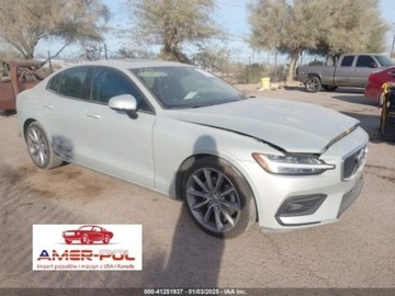 Volvo 2021 Volvo S60 Volvo S60 T5 Momentum, od ubezpieczalni 2.0 Benzyna 250KM