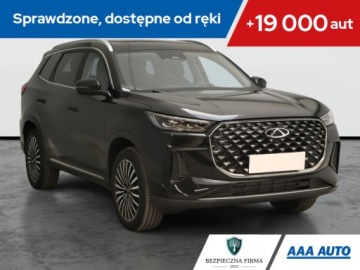 Chery Tiggo 8 SUV 1.6 T-GDI 147KM 2025 Chery Tiggo 8 1.6 TGDI, 1. Właściciel, Serwis ASO