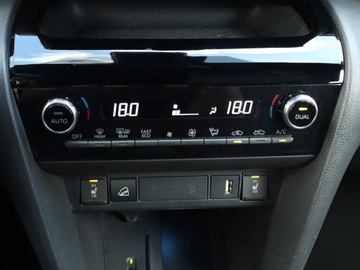 Toyota 2021 Toyota Yaris Cross 1.5 VVT-iE, Salon Polska, zdjęcie 11