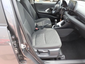 Toyota Yaris IV Hatchback 1.5 Dynamic Force 125KM 2024 Toyota Yaris 1,5-Dual-VVT-iE Comfort IV (2020-) 1., zdjęcie 11