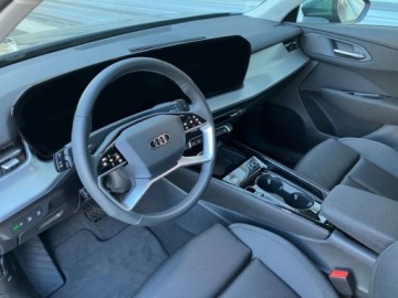 Audi Q3 II SUV 1.5 35 TFSI 150KM 2025 AUDI Q3 TFSI Suv 1.5 (150 KM) 2025, zdjęcie 4