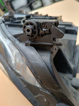 BI-XENON PŘEDNÍ PRAVÝ MERCEDES S TŘÍDA TŘÍDA S W221 SVĚTLO A2218201439