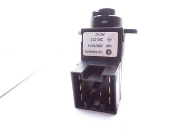 04760844AB SPÍNACÍ SKŘÍŇKA 3.5 V6 24V 185 2003 CHRYSLER 300 M (LR)