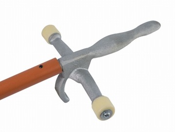 Ручной шиномонтажный станок для грузовых колес.