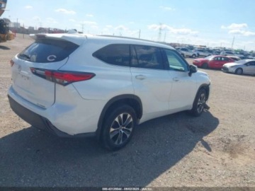 Toyota Highlander III 2022 Toyota Highlander XLE 2022 3.5l 3.5 Benzyna 295KM, zdjęcie 5