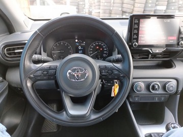 Toyota Yaris IV Hatchback 1.5 Dynamic Force 125KM 2023 Toyota Yaris 1,5-Dual-VVT-iE IV (2020-) 1.5VVT-i 1, zdjęcie 15