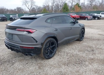Lamborghini Urus 4.0 V8 650KM 2022 Lamborghini Urus 2022r., Graphite Capsulepearl Capsule, 4L, od ubezpieczal, zdjęcie 3
