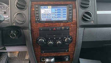 Jeep Commander 2008 Jeep Commander automat 4x4, zdjęcie 14