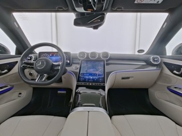 Mercedes CLE Coupe 2.0 200 204KM 2025 Mercedes-Benz CLE 200 Coupe AMG Night Advanced PlusPanoramaASOF 23 2.0, zdjęcie 5