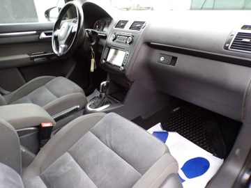 Volkswagen Touran II 2.0 TDI 170KM 2011 Volkswagen Touran BI Xenon /Automat /7 Osobowy, zdjęcie 29