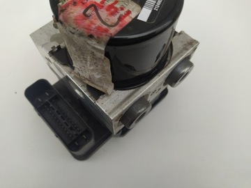 ТОРМОЗНОЙ НАСОС АБС 476601563R 28.5610-5640.3