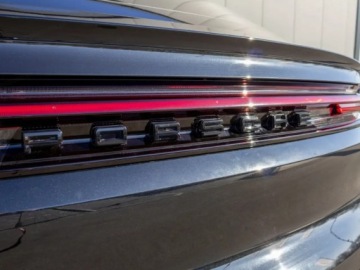 Porsche Cayenne III SUV Plug-In Facelifting 3.0 470KM 2026 Cayenne Coupe E-Hybrid Black Edition 3.0 (470KM) 2026, zdjęcie 16
