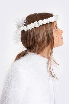 Wianek komunijny z kremowymi różyczkami