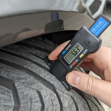 ЦИФРОВОЕ ИЗМЕРЕНИЕ ГЛУБИНЫ ПРОТЕКТОРА ШИН