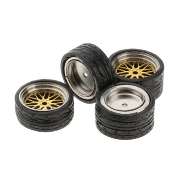 Литая гоночная модель автомобиля в масштабе 1:64