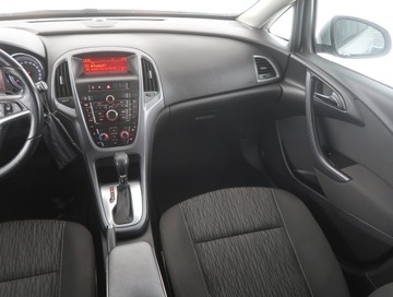 Opel Astra J GTC 1.4 Turbo ECOTEC 140KM 2015 Opel Astra 1.4 T, Salon Polska, Automat, Klima, zdjęcie 7