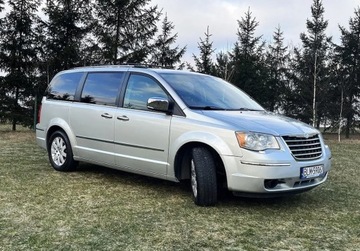 Chrysler Grand Voyager 2.8 CRD 163KM 2011 Chrysler Grand Voyager LIMITED, nowy rozrzad, olej, skora, zarejestrowany,, zdjęcie 3
