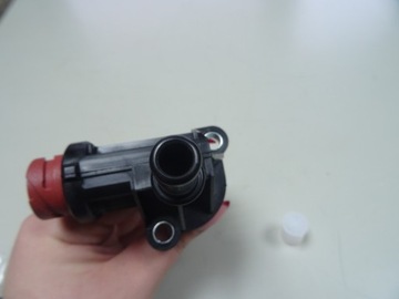 СИСТЕМА ОТОПЛЕНИЯ ТОПЛИВЫЙ ПОДОГРЕВАТЕЛЬ MAN TGA TGS TGX