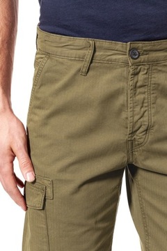 WRANGLER CARGO SHORT MĘSKIE SZORTY SPODENKI W31