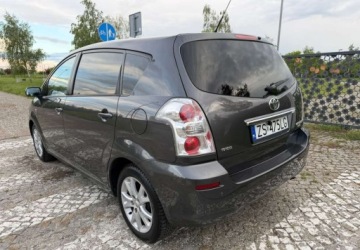Toyota Corolla Verso AR10 1.8 i 130KM 2008 Toyota Corolla Verso Toyota Corolla Verso 1.8 Premium 7os 1.8 Benzyna, zdjęcie 12