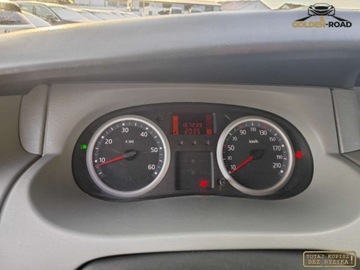 Renault Trafic II Kabina 2.0 dCi 115KM 2009 Renault Trafic 2,0 dci 115KM 6 osobowy lozko stolik klima wspomaganie zare, zdjęcie 16