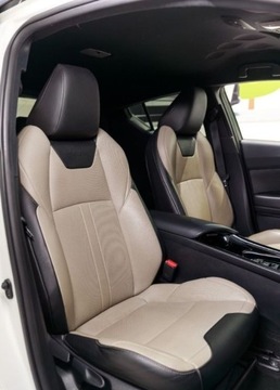 Toyota C-HR I Crossover Facelifting 2.0 Hybrid Dynamic Force 184KM 2020 Toyota C-HR 2.0 Hybrid Selection 2.0 Hybryda 184KM, zdjęcie 19