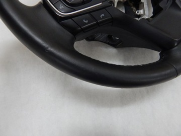 Toyota Avensis III Lift — оригинальный кожаный руль