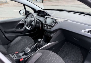 Peugeot 2008 I SUV Facelifting 1.5 BlueHDI 102KM 2019 Peugeot 2008 1.5Hdi Navi Ledy Extra stan 1.5 Diesel 102KM, zdjęcie 9