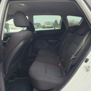 Hyundai i30 I CW Facelifting 1.4 DOHC 109KM 2011 Hyundai i30 1.4 Benzyna Blue Classic Manual 109KM, zdjęcie 20