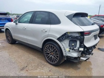 Porsche Cayenne III 2021 Porsche Cayenne 2021r, 3.0L, 4x4, zdjęcie 6