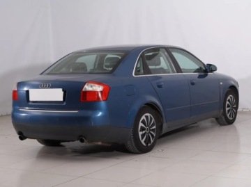 Audi A4 B6 Sedan 2.0 20V 131KM 2001 Audi A4 2.0, GAZ, Automat, Klima, Klimatronic, zdjęcie 4
