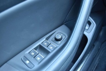 Volkswagen Passat B8 Limousine 2.0 TDI BlueMotion SCR 190KM 2019 Volkswagen Passat SalonPL 190KM DSG TDI HighlineSkoraACCNavi18Business ASO, zdjęcie 25