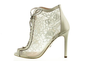 ЭЛЕГАНТНЫЕ, ВОЗДУШНЫЕ И ЧУВСТВЕННЫЕ КРУЖЕВНЫЕ БОТИНКИ 40