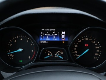 Ford Focus III Kombi Facelifting 1.0 EcoBoost 125KM 2015 Ford Focus 1.0 EcoBoost, Navi, Klima, Tempomat, zdjęcie 10