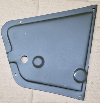 GAZ 69 KOMANDORKA BLACHA OSŁONA ZAMKA PRAWEGO - BLACHY OSŁONY ZAMKÓW