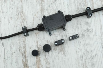 hermetyczna podwójna puszka naprawcza IP66. puszka natynkowa w stylu loft