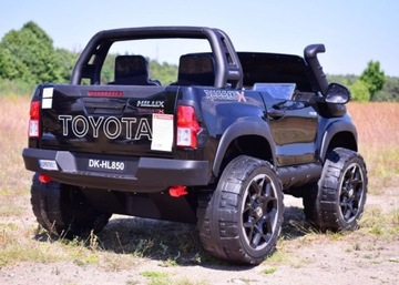 ОРИГИНАЛ TOYOTA HILUX, 2X12V10AH В ЧЕМОДАНЕ, MP4,